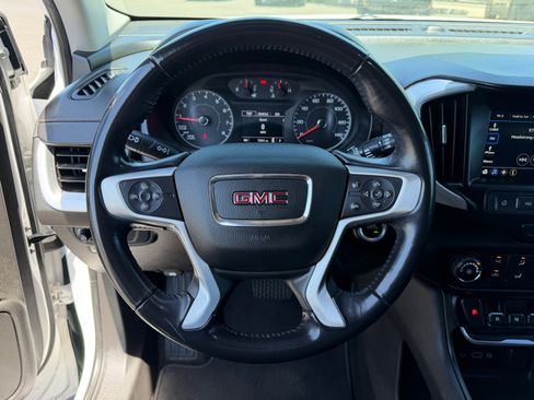 Used 2018 GMC Terrain SLE FWD image 17