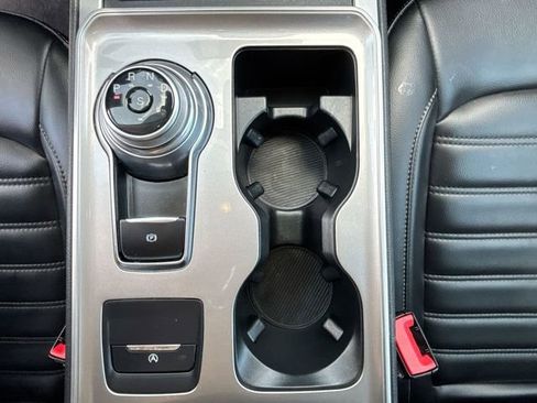 Used 2023 Ford Edge SEL image 14