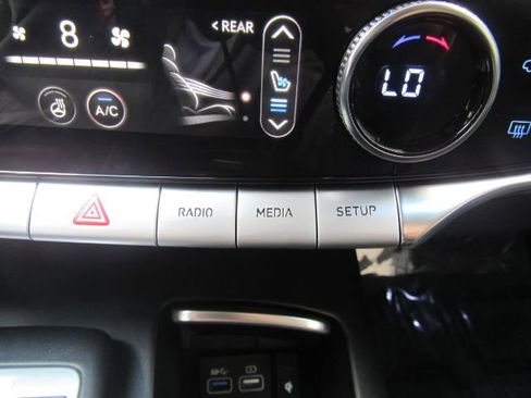 Used 2023 Genesis GV70 2.5T w/ Select Package image 52