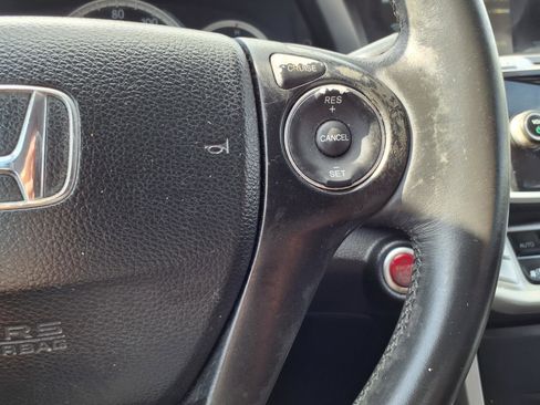 Used 2015 Honda Accord EX-L image 17