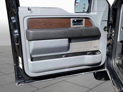 Used 2013 Ford F150 Lariat w/ Lariat Chrome Pkg AWD/4WD image 20
