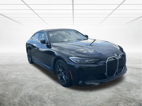 Used 2024 BMW i4 eDrive40 RWD image 2