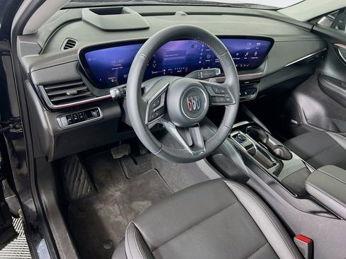 Used 2025 Buick Envision Preferred image 9