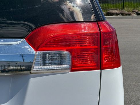 Used 2017 GMC Terrain SLT w/ Driver Alert Package I AWD/4WD image 43