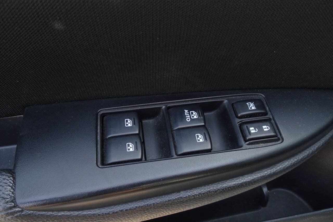 Used 2014 Subaru Outback 2.5i Premium w/ Accessory Value Package (OYX) AWD/4WD image 11