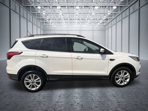 Used 2019 Ford Escape SEL AWD/4WD image 10