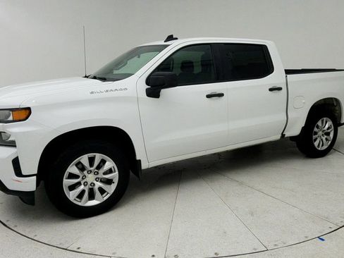 Certified 2022 Chevrolet Silverado 1500 Custom RWD image 4