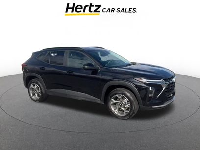 Used 2025 Chevrolet Trax LT
