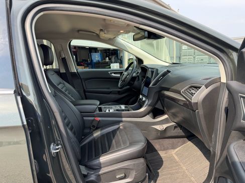 Used 2024 Ford Edge SEL w/ Convenience Package AWD/4WD image 9