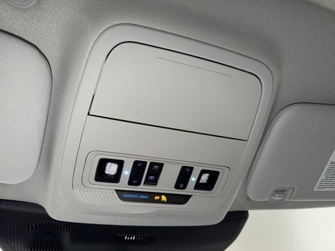 New 2026 Ford Explorer Active w/ Active Comfort Package image 32