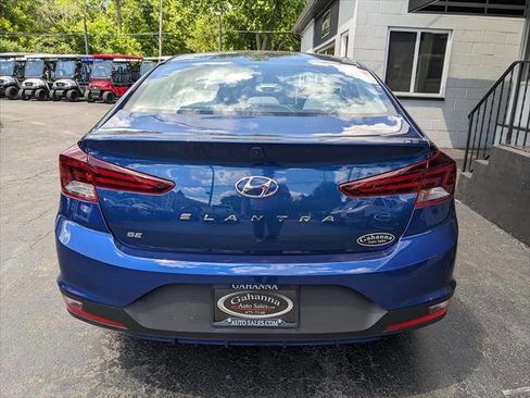 Used 2020 Hyundai Elantra SE FWD image 4