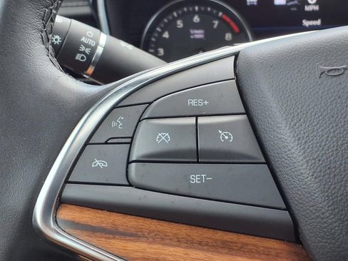Used 2024 Cadillac XT5 Premium Luxury w/ Technology Package AWD/4WD image 28