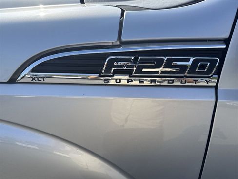 Used 2011 Ford F250 XLT image 7
