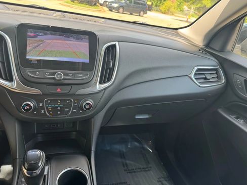 Used 2019 Chevrolet Equinox LT image 20