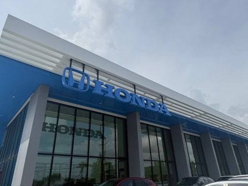 Used 2017 Honda CR-V Touring image 14