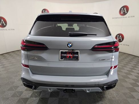 Certified 2025 BMW X5 xDrive40i w/ Executive Package image 8