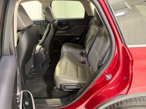 Used 2023 Lincoln Corsair FWD image 24