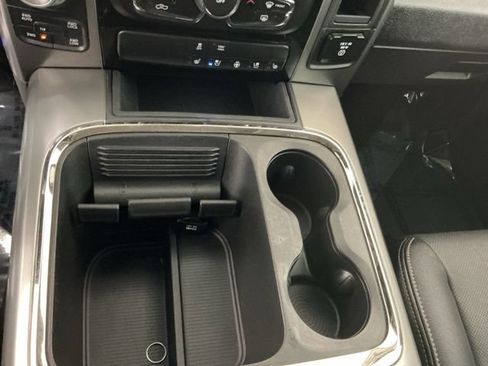 Used 2018 RAM 1500 Sport AWD/4WD image 18
