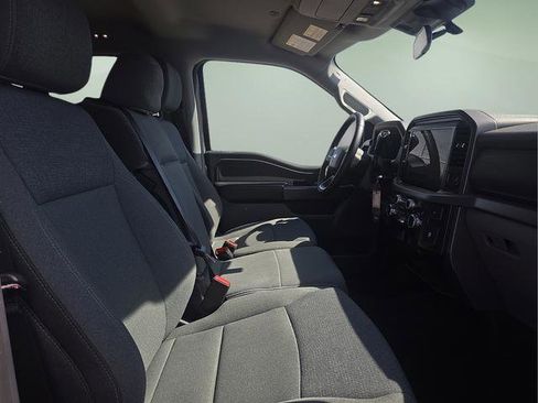 Used 2025 Ford F150 XLT w/ Equipment Group 301A Standard image 12