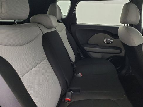 Used 2019 Kia Soul FWD image 19