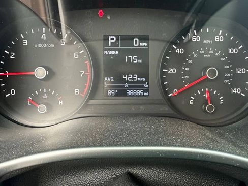 Used 2023 Kia Rio S FWD image 6