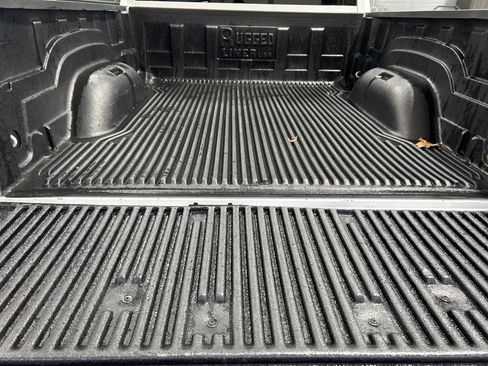 Used 2024 RAM 1500 Classic SLT image 7