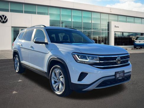 Certified 2021 Volkswagen Atlas SE image 3