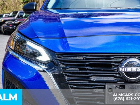 Used 2025 Nissan Altima 2.5 SV image 12