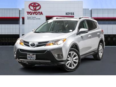 Used 2014 Toyota RAV4 Limited w/ Technology Package