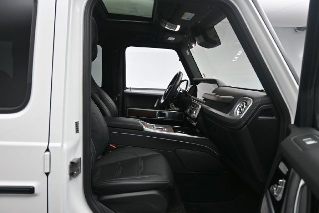 Used 2026 Mercedes-Benz G 63 AMG 4MATIC image 33