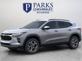 New 2025 Chevrolet Trax LT w/ LT Convenience Package image 2