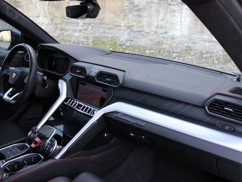 Used 2019 Lamborghini Urus AWD image 27