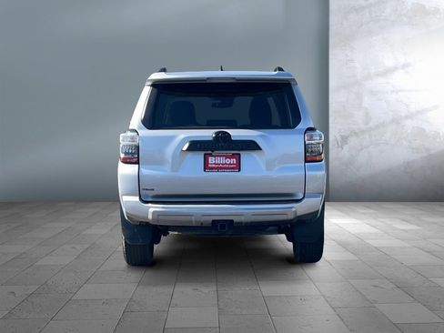 Used 2023 Toyota 4Runner TRD Off-Road Premium image 5