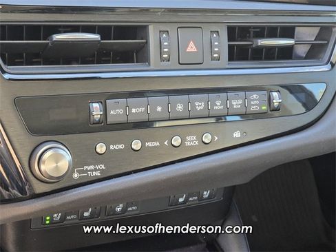 Certified 2023 Lexus ES 300h w/ Premium Package image 26