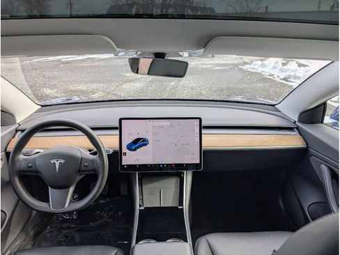 Used 2020 Tesla Model 3 Long Range image 27