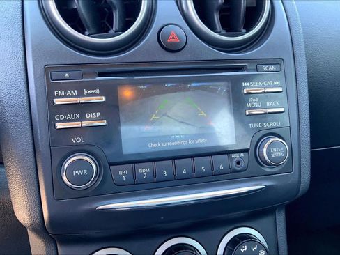 Used 2015 Nissan Rogue S w/ Convenience Package AWD/4WD image 26