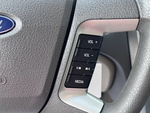 Used 2012 Ford Fusion SE image 19