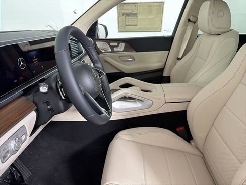 New 2026 Mercedes-Benz GLE 450 4MATIC image 11