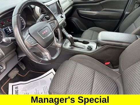 Used 2019 GMC Acadia SLE image 11