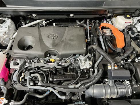 Certified 2025 Toyota RAV4 XLE AWD/4WD image 26