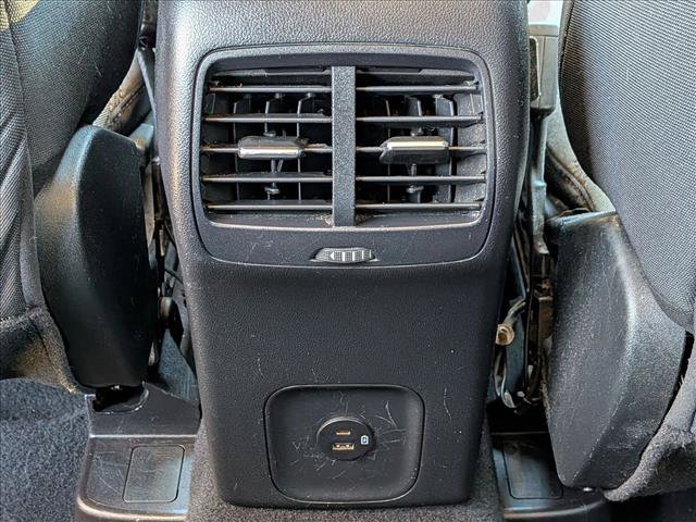 Used 2020 Ford Escape SE FWD image 17