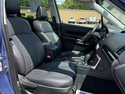 Used 2018 Subaru Forester 2.5i Touring w/ Popular Package #2 AWD/4WD image 18