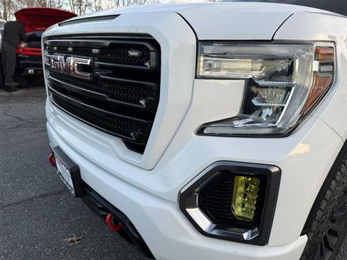 Used 2019 GMC Sierra 1500 AT4 image 10