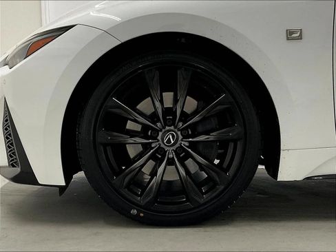 Used 2024 Lexus IS 300 F Sport RWD image 40