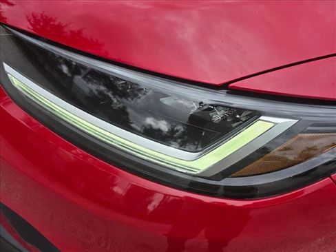 Used 2025 Honda HR-V Sport image 9