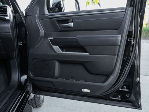 Used 2024 Toyota Tundra Platinum image 38