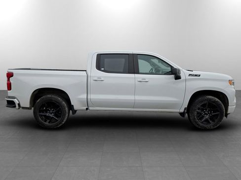 Used 2024 Chevrolet Silverado 1500 RST w/ Convenience Package II image 5