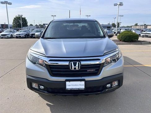 Used 2019 Honda Ridgeline Sport image 7
