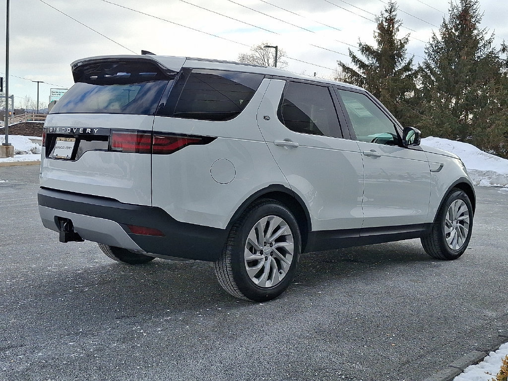 Used 2026 Land Rover Discovery S AWD/4WD image 3