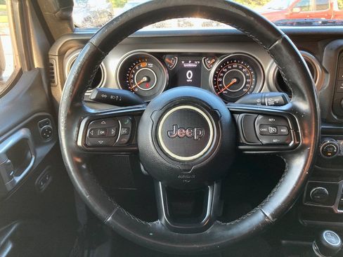 Used 2020 Jeep Wrangler Unlimited Sport S AWD/4WD image 14